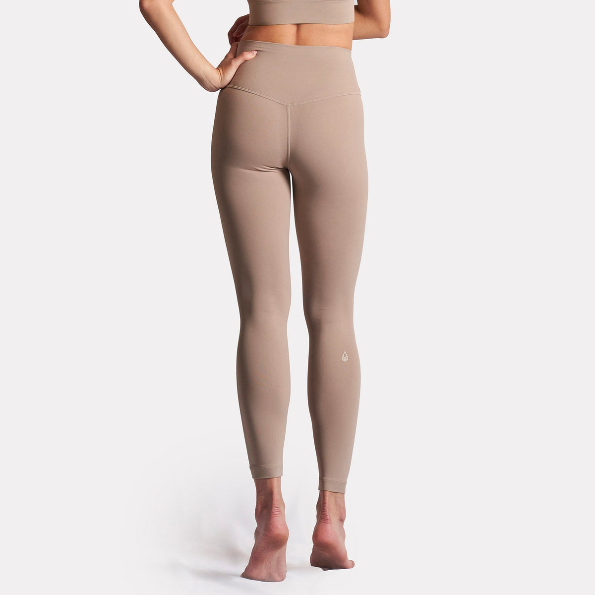 RISE Leggings — Sand